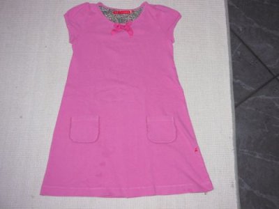 146-152 BENGH roze  jurk 17,50