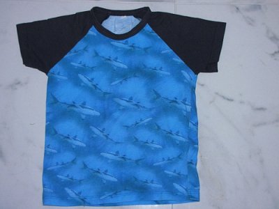 110-116 BLIJDORP haaien shirt 12,50 