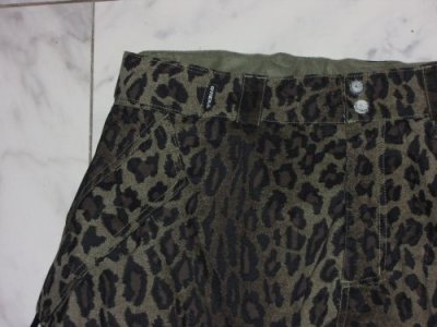 48-50 O'NEILL skibroek panter detail