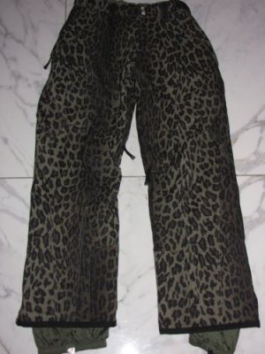 48-50 O'NEILL skibroek panter 27,50