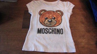 98 MOSCHINO beer paillet shirt 16,00