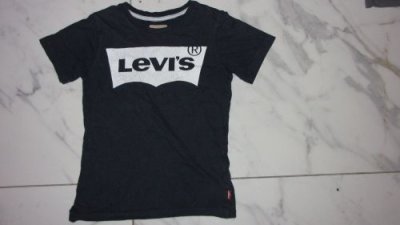 128 LEVI'S shirt donkerblauw 15,00