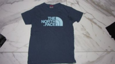128 THE NORTH FACE  blauw 15,00