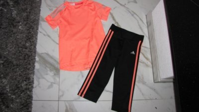 122-128 ADIDAS sport set 19,50