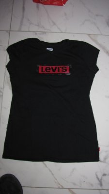 164 LEVIS shirt zwart rood 14,00