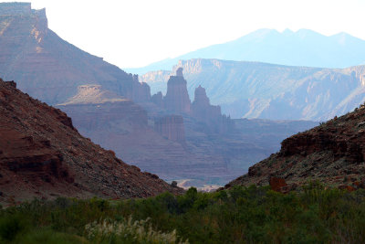 0T5A8805 Fisher Towers UT.jpg