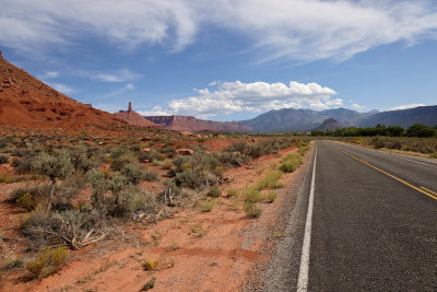 6P5A4707 Looking back to La Sal Mtns.jpg