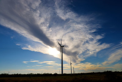 6P5A6827 Clouds and turbines.jpg