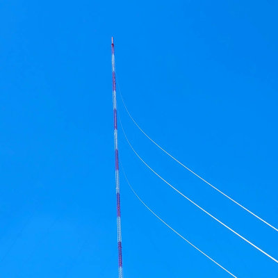 20220617_130150 Curvature of guy wires.jpg