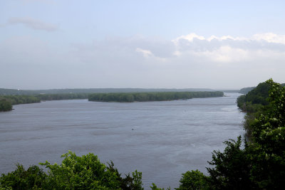 6P5A1444 View from Julien Dubuque monument.jpg