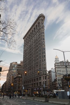 flatron building 12-2017.jpg
