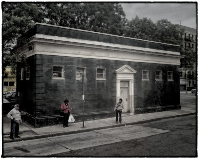 IMG_8913 Bronx building 2015.jpg