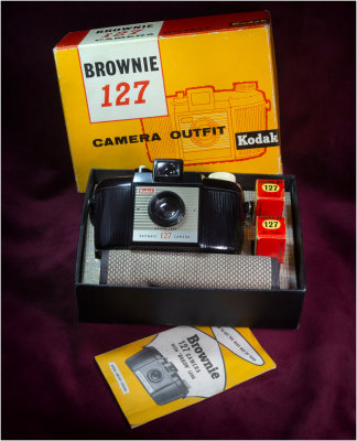 Kodak Brownie 127 outfit (complete), c1963.