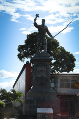 R_190303-008-Costa Rica - Statue de Juan Santa Maria.jpg