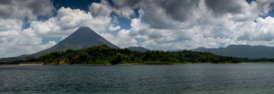 R_190305-086-Costa Rica - Lac et volcan Arenal.jpg