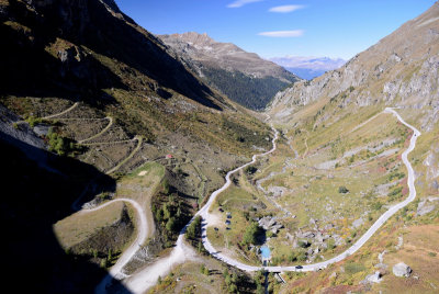 Road to Moiry dam