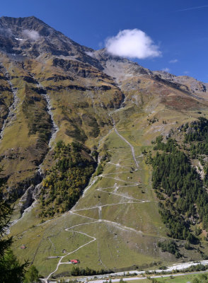 Descente sur Zinal