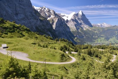 Road from Grindelwald to Grosse Scheidegg