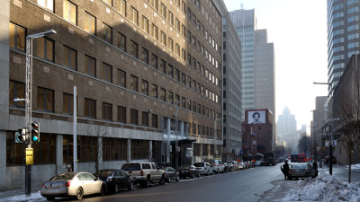 rue Saint-Urbain - Looking south