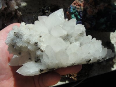 Hands on  Bergkristall, Pyrit, Fadenquarz 6 (Rumnien)