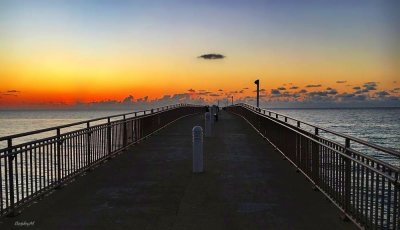 Pre-sunrise on the pier