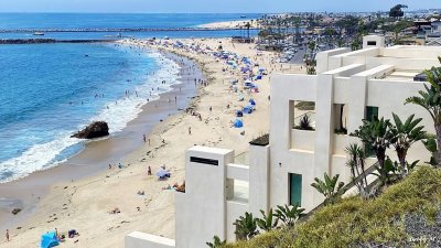 Corona Del Mar Beach