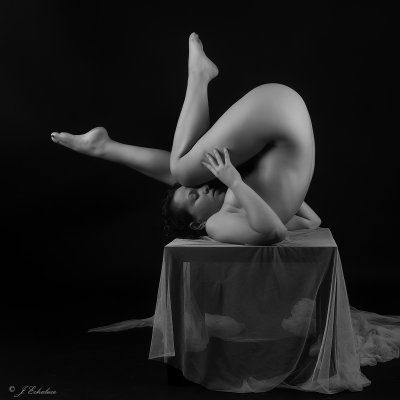 Sweet Venus (Contiene desnudos/ Contains nudity)