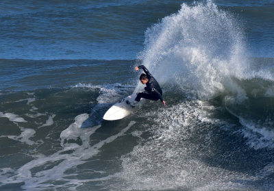 surfing09072008.jpg