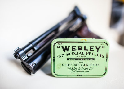 Webley & Scott - pellet tins 