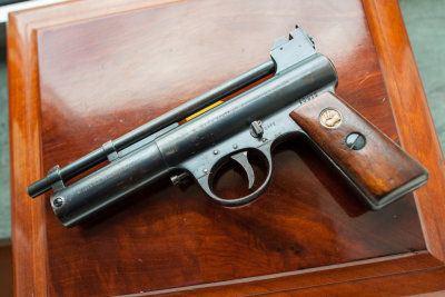 Webley mark I - pre war pistols (straight grip)   