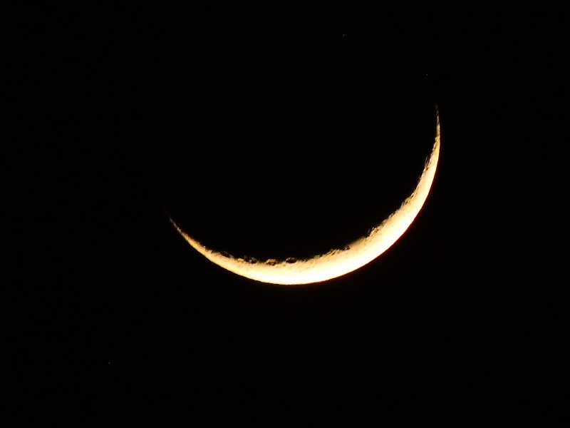 2021-01-15 Waxing Crescent 9% 6.45PM