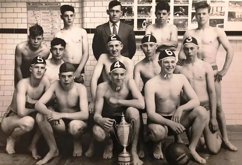 1963 - DAVID CHALMERS, DUNCAN'S ALL CONQUERING WATER POLO TEAM..jpg