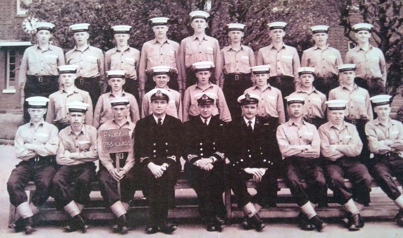 1966, 26TH APRIL - NEIL CARHART, 84 RECR., FROBISHER, 733 CLASS, I AM MID. ROW 2ND FROM LEFT, DO LT. GALLOWAY, CHIEF CK. CURTIS,