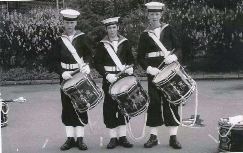 1966-68 - ALEX McFADYEAN, DRUM AND BUGLE BAND..jpg