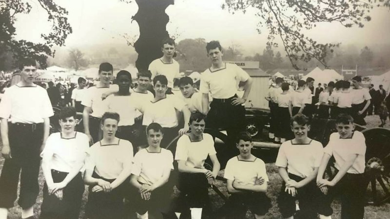 1967-68 - BOB LONG, KEPPEL, 5 MESS, 260 CLASS, FIELD GUN CREW..jpg