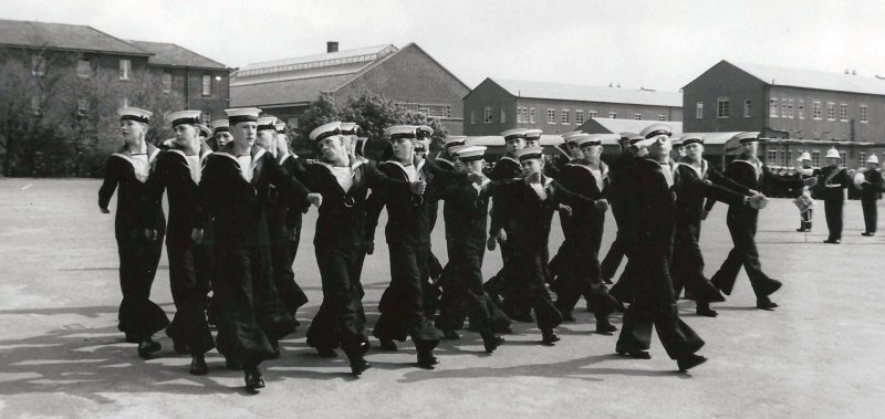 1968, 16TH JANUARY - DUNCAN SCOTT, RODNEY DIVISION, 99 RECR., MARCH PAST