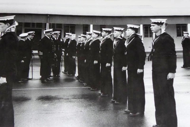 1968, 14TH OCTOBER - ALLAN WILLIAMS, ANNEXE, LEANDER MESS, CAPT. NAPPER, I AM 4TH ONE DOWN.