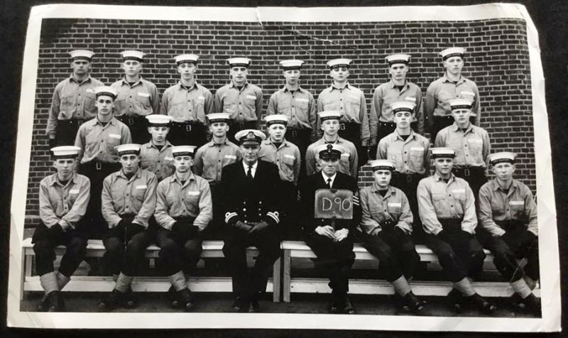 1966, 14TH NOVEMBER - CHRIS KNIGHT, 89 RECR., DUNCAN, 90 CLASS. I AM TOP ROW 2ND FROM RIGHT..jpg