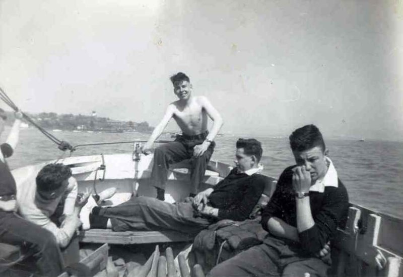1958, 10TH JUNE - DAVE PARRY, 14 RECR., HAWKE, 47 MESS, 242 CLASS, PO TEL, ANSTEY, MY CLASS SAILING WITH JOHN EDDIE IN A CUTTER