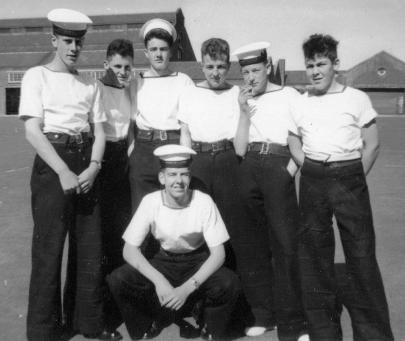 1958, 10TH JUNE - DAVE PARRY, 14 RECR., HAWKE, 47 MESS, 242 CLASS, PO TEL, ANSTEY, PEG, KC, KEV, DAVE, PETE AND JOHN.jpg