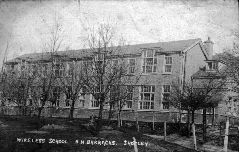 UNDATED -WIRELESS SCHOOL.jpg