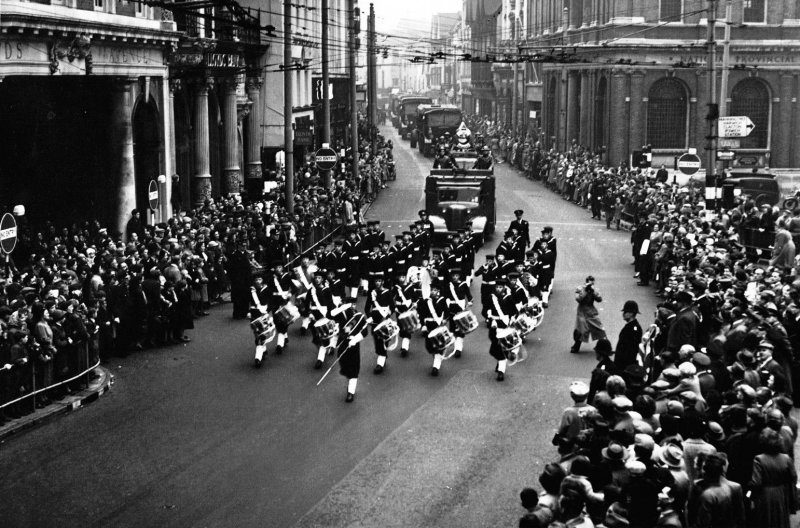 UNDATED - HMS GANGES BAND MARCHING THROUGH IPSWICH [NO OTHER INFORMATION AVAILABLE].jpg