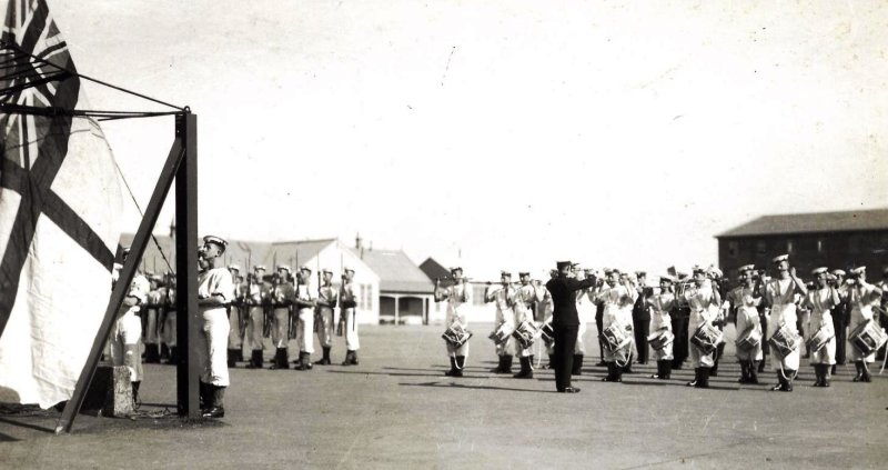 1938 - COLOURS SHOWING GUARD AND BAND.jpg