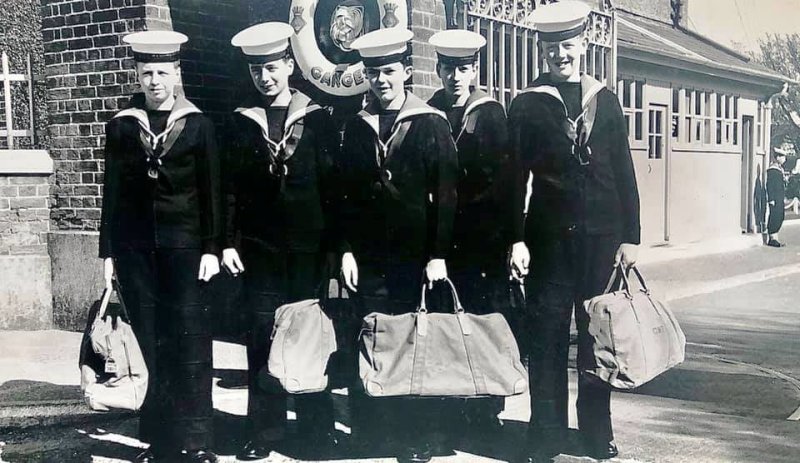 1965, EASTER - PETE OSLER, GOING ON EASTER LEAVE, KEV BUDD, BILL HAY, KEN WILLIAMS AND MYSELF, WE WERE ALL FROM THE I.O.M