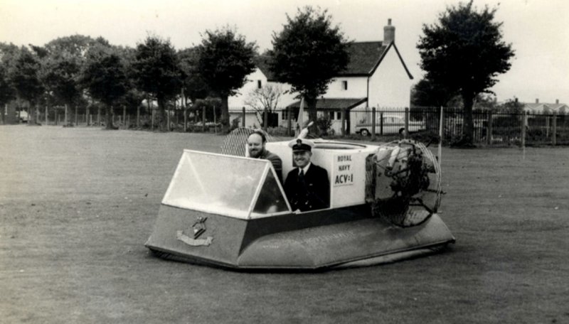 1967 - LT.CDR. STILES AND CPO JENKINS IN A HOVERCRAFT.jpg