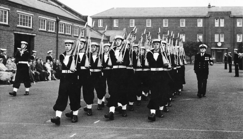 1958, FEBRUARY - MICHAEL NOONAN, GRENVILLE, 21 MESS, 271 AND 382 CLASSES, GUARD, I AM CENTRE FRONT RANK, 8.jpeg