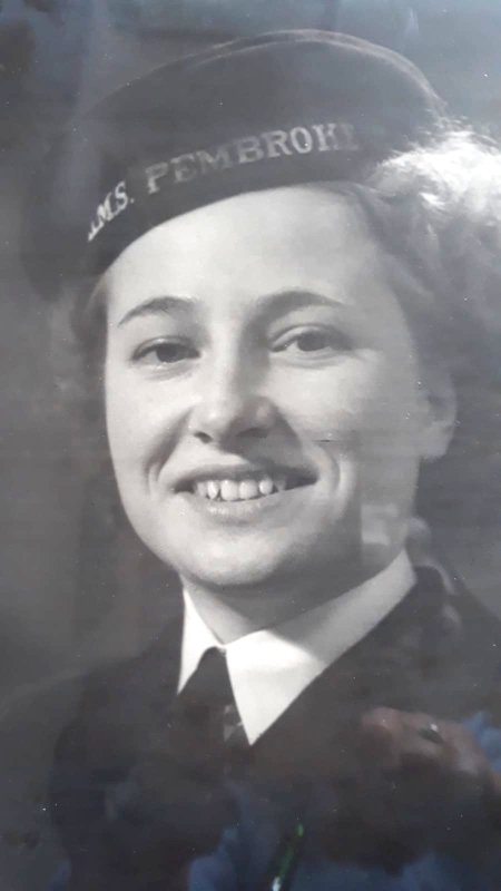 1946-47 - IRIS WHITE, nee POOK, SERVED AT GANGES POST WW II, SERVED AT DOVER DURING WW II.jpg