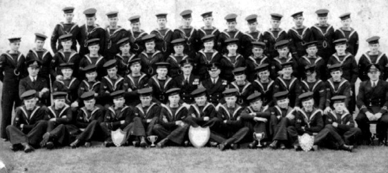 1935 - DICKIE DOYLE, 36 MESS, COMMUNICATION BOYS.jpg