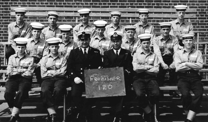 1968, 21ST MAY - GRAHAM MYERS, 02 RECR., FROBISHER, 120 CLASS, I AM FRONT ROW FAR RIGHT.jpg