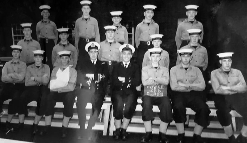 1961 - GERARD LUIS GARCIA, HAWKE DIV., 286 CLASS, I AM 2ND FROM RIGHT BACK ROW, A..jpg